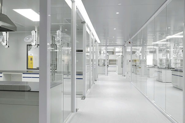 Laboratory-Renovation-and-Decoration-Engineering3