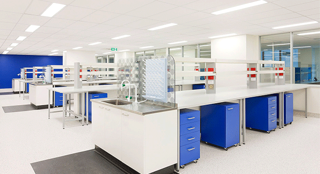 Laboratory-Renovation-and-Decoration-Engineering1